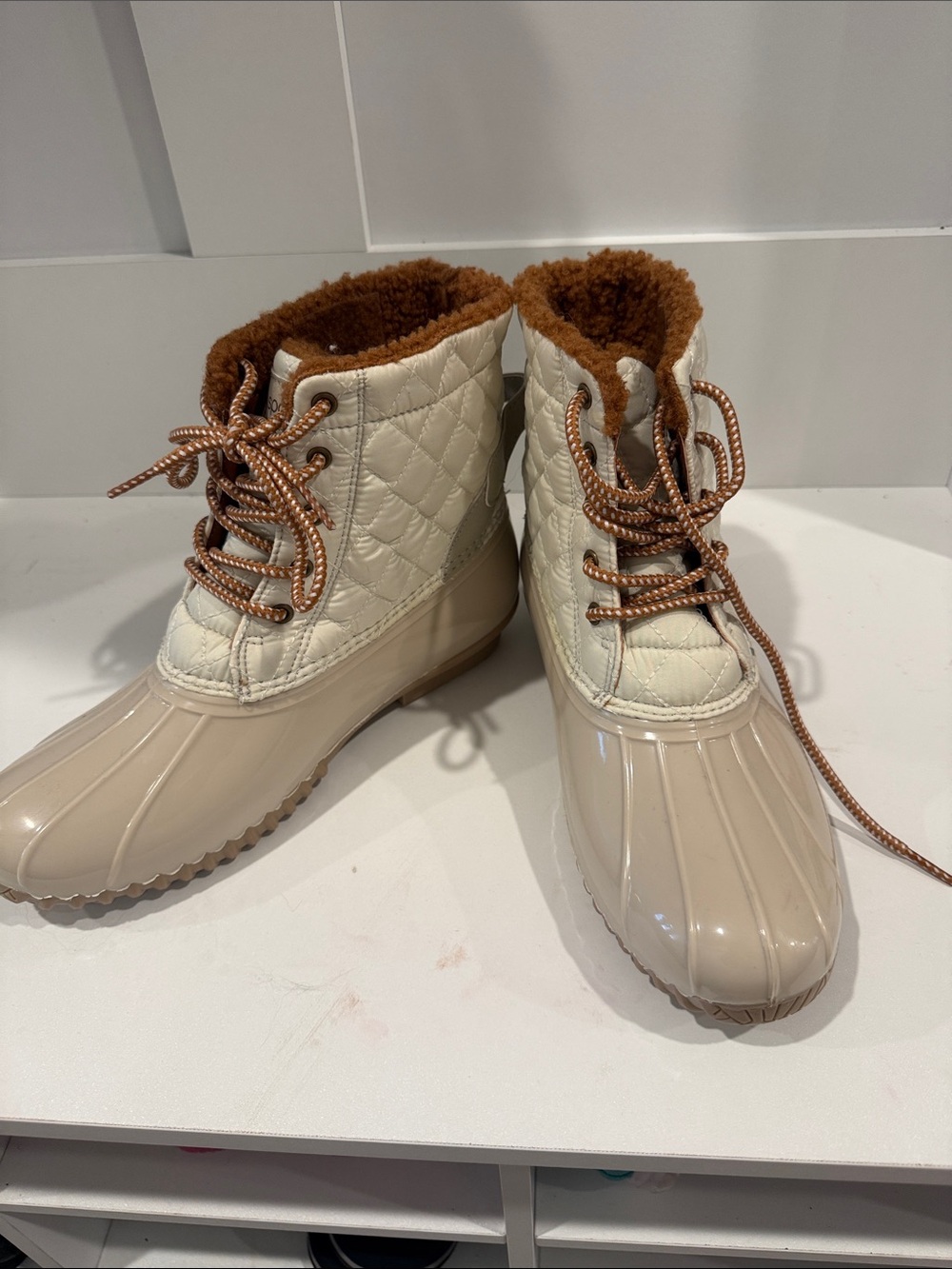 Sporto Cream and Brown Quilted Lace-Up Winter Duck Boots